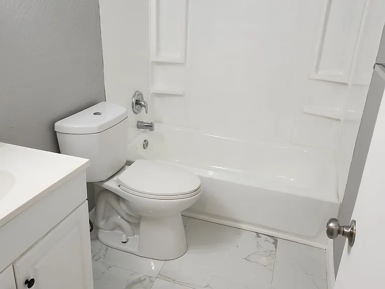 4640 Oberlin Ave #B3 — Photo 15