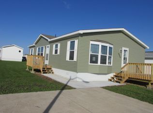 6005 S Belfair Pl, Sioux Falls, SD 57106