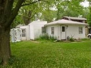 716 2nd St, Evansdale, IA 50707