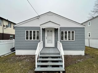 146 Delaware Ave, Staten Island, NY 10304