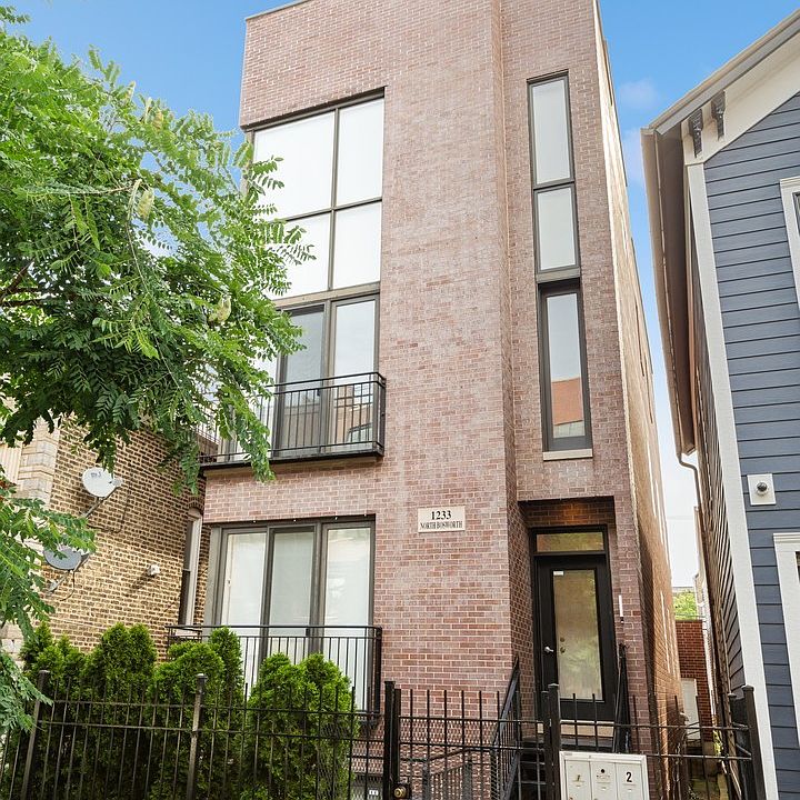 1st image of 1233 N Bosworth Ave #2