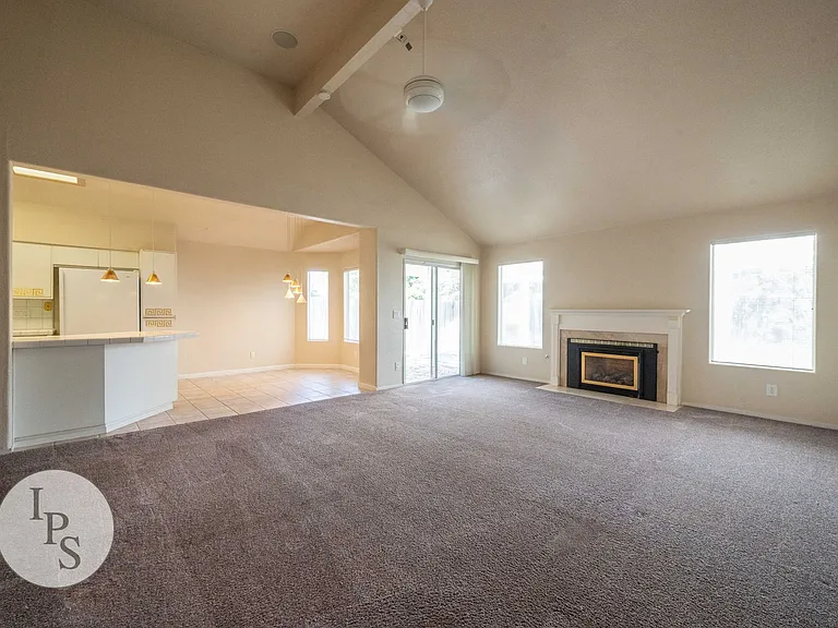 1936 E Quincy Ave — Photo 12