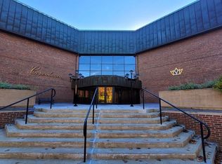 406 Paradise Rd APT 2T, Swampscott, MA 01907