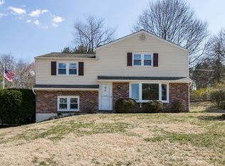 1333 Sherwood Dr, West Chester, PA 19380