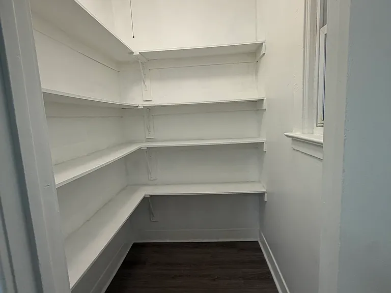 32 Fabyan Pl #1 — Photo 3