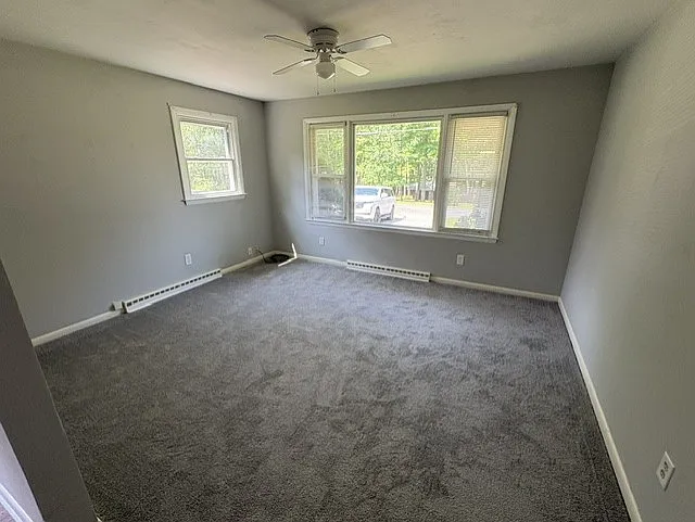 4277 Marks Ave — Photo 8