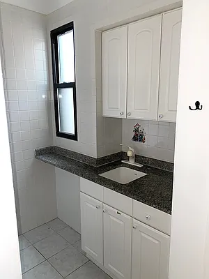 Rented by Corcoran | media 11