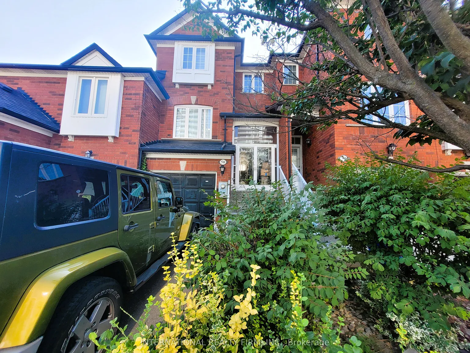 3 bed, $3,250 — Photo 2