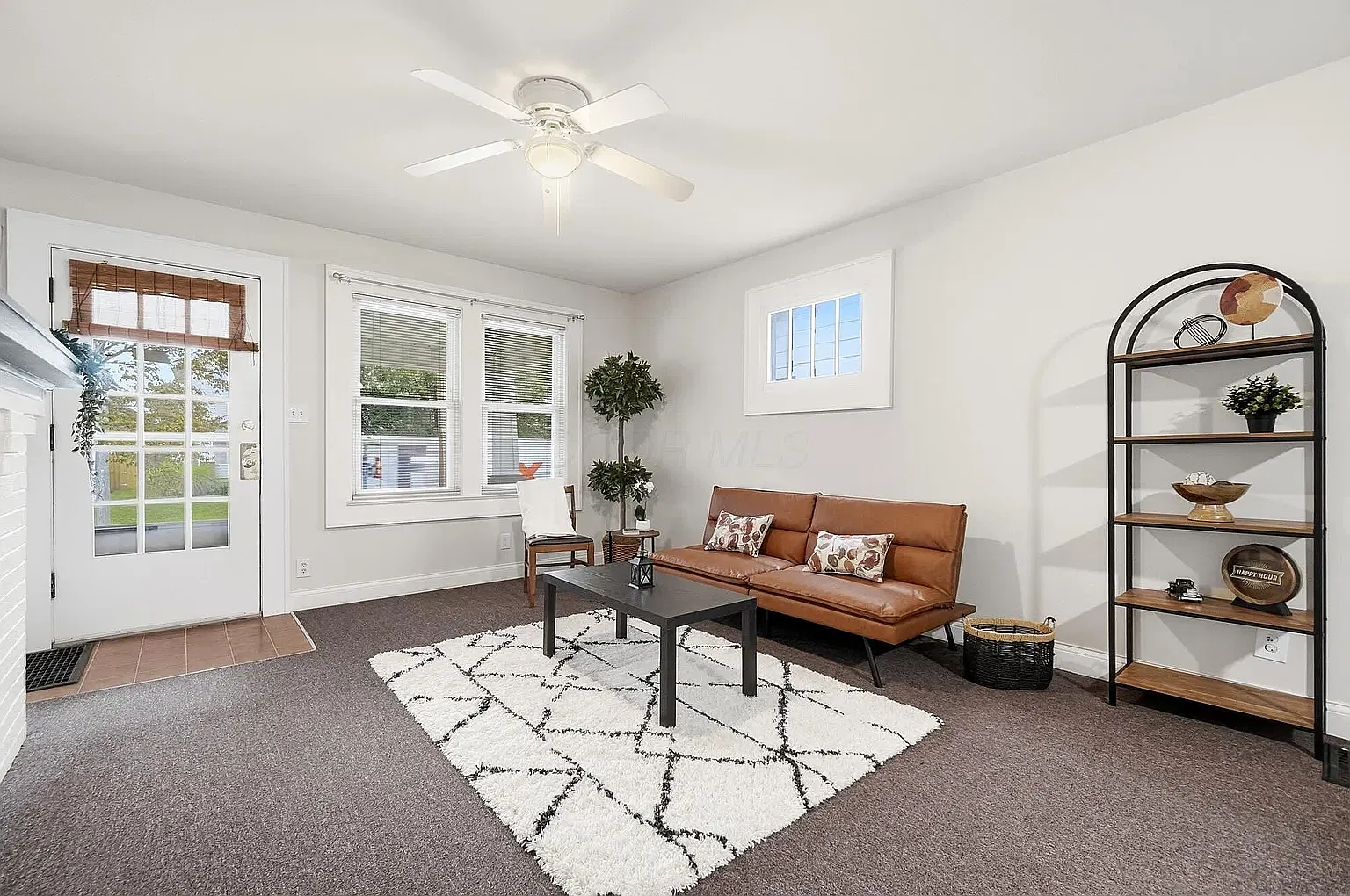 3 bed, 1654 sqft, $1,780 — Photo 4