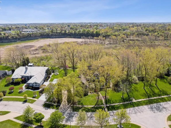 118 Parkview Pl, Bellevue, OH 44811