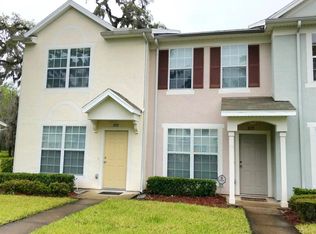 3575 Twisted Tree Ln, Jacksonville, FL 32216