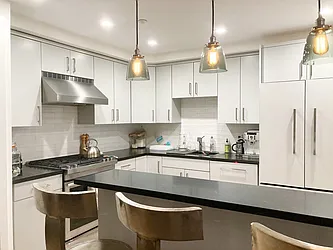 301 West 115th Street, #5E