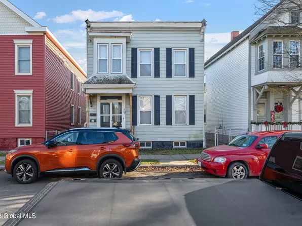 29 1st Street, Waterford, NY 12188