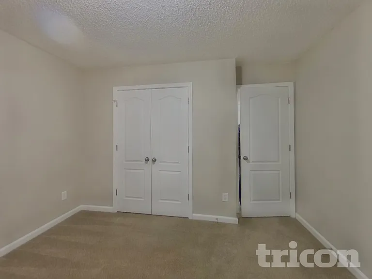 159 Peachtree Glen Dr — Photo 12