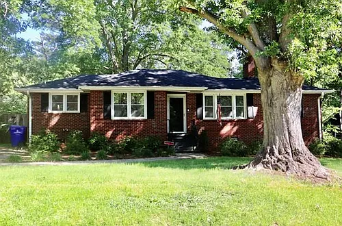 33 Gurley Ave Photo 1