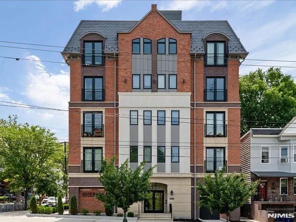 3316 John F Kennedy Blvd APT 404, Jersey City, NJ 07307