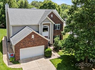 16018 Hollingbourne Rd, Huntersville, NC 28078