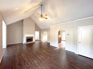745 Oak Glen Dr, Dallas, GA 30132