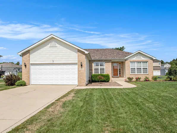 517 Dayspring Ct, Valparaiso, IN 46385