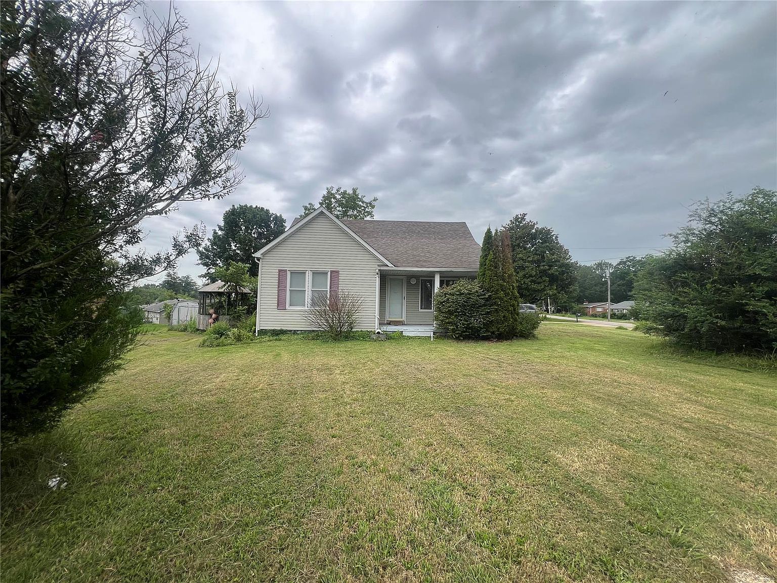 1748 Barron Rd, Poplar Bluff, MO 63901 MLS 24045089 Zillow