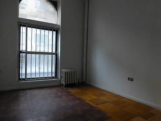 Rented by Charie Properties LLC | media 9