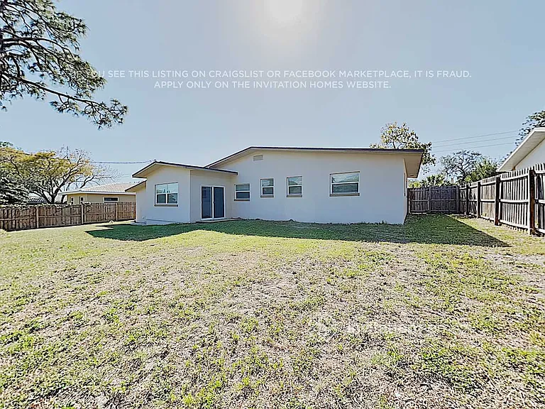 1063 Indian Rocks Rd S — Photo 14