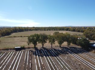 312 Shirk Ln SW, Albuquerque, NM 87105