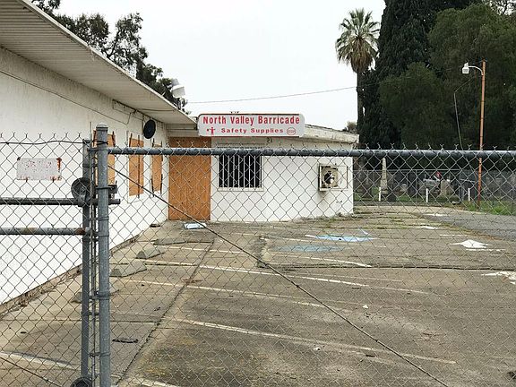 4th image of 625 Shasta St