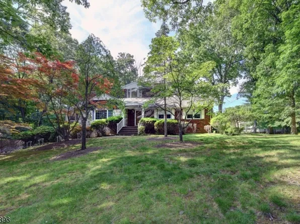 34 Knoll Rd, Wayne Twp., NJ 07470