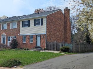 207 Dry Mill Rd SW, Leesburg, VA 20175
