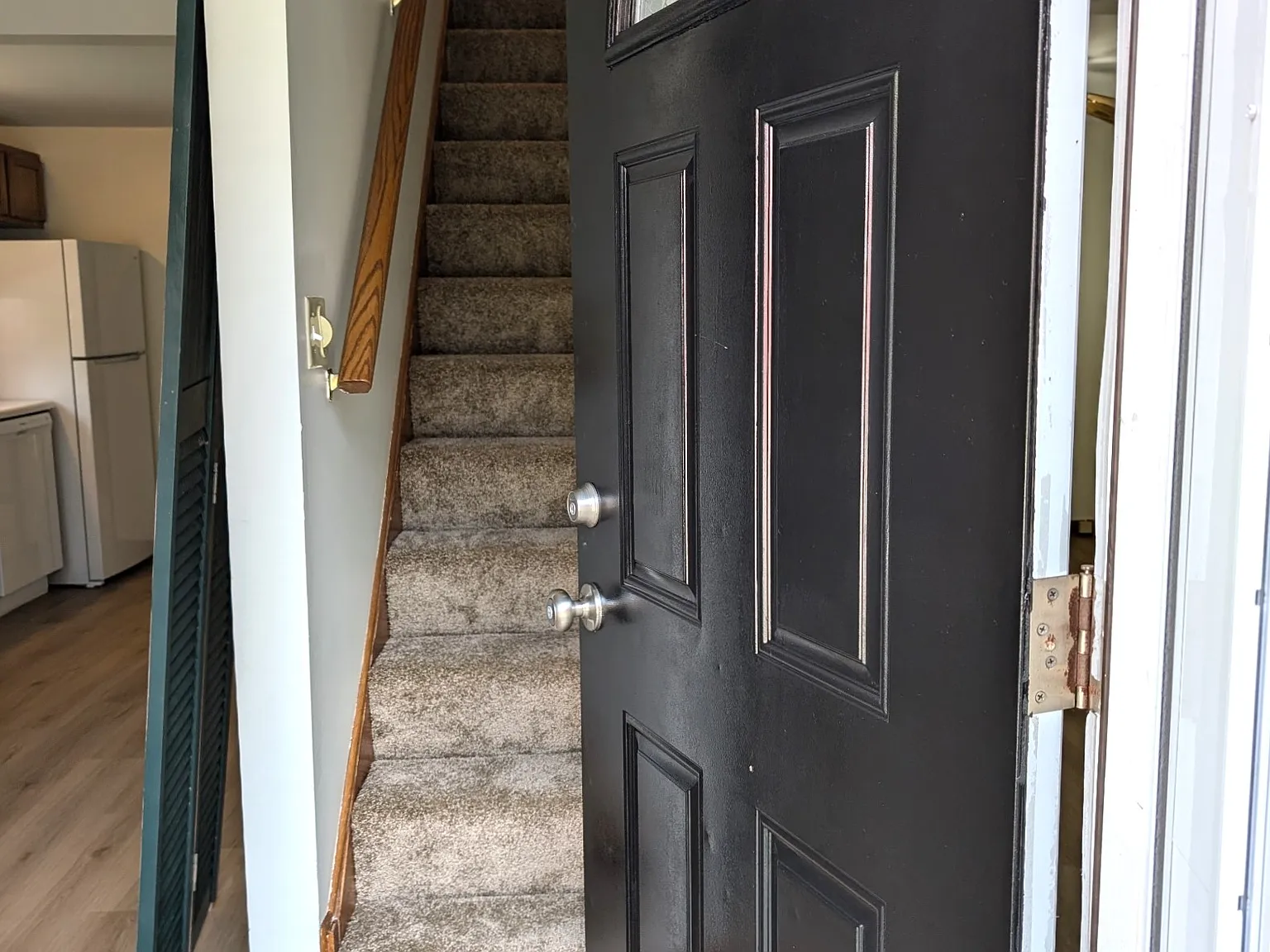 2 bed, 1200 sqft, $1,650 — Photo 4