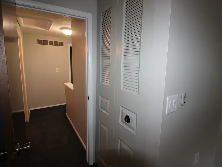 148 Ligonier Ln — Photo 24