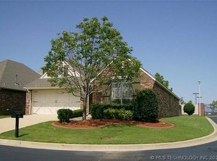 8417 E 98th Pl, Tulsa, OK 74133