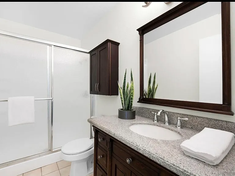 10531 Greenford Dr — Photo 10