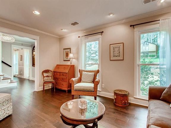 4th image of 4273 Revere Cir