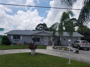 2340 NW Pine Lake Dr, Stuart, FL 34994