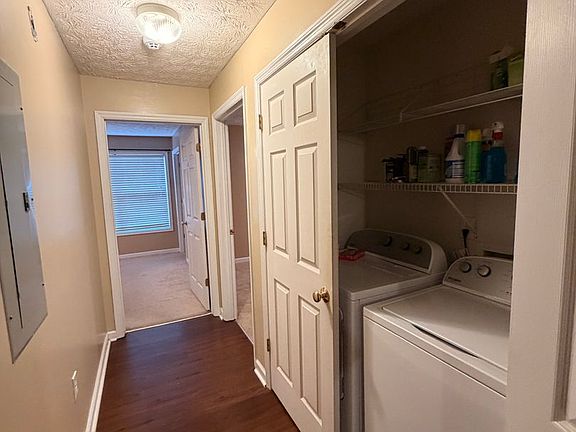 2nd image of 1114 S College St APT 6-102
