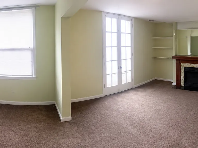 225 Emming St #A — Photo 1