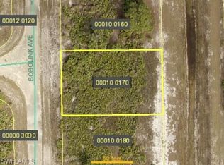 769 Bobolink Ave, Lehigh Acres, FL 33974