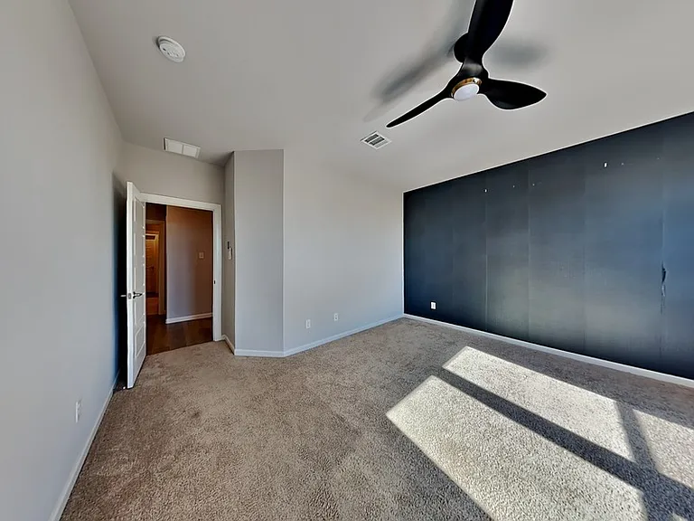 545 Hazeltine Rd — Photo 6
