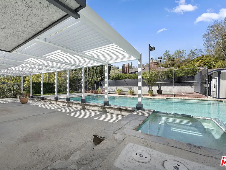 2937 Deep Canyon Dr — Photo 29