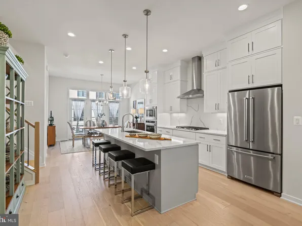 43481 Wilcox Ter, Ashburn, VA 20148