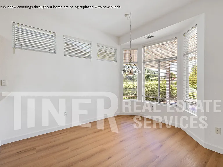7401 Acorn Glen Loop — Photo 13