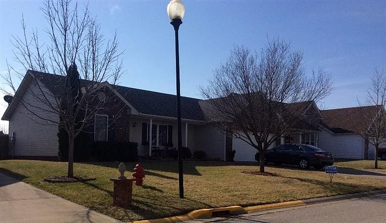 1st image of 165 Swiss Stone Way E
