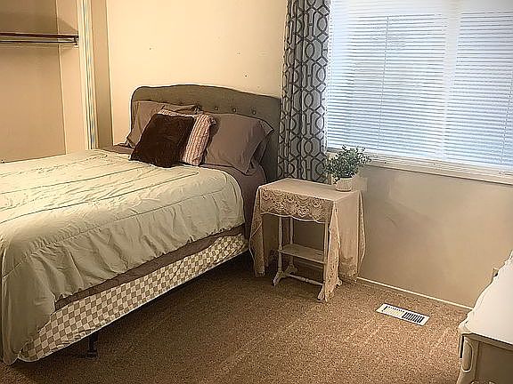 Main level bedroom