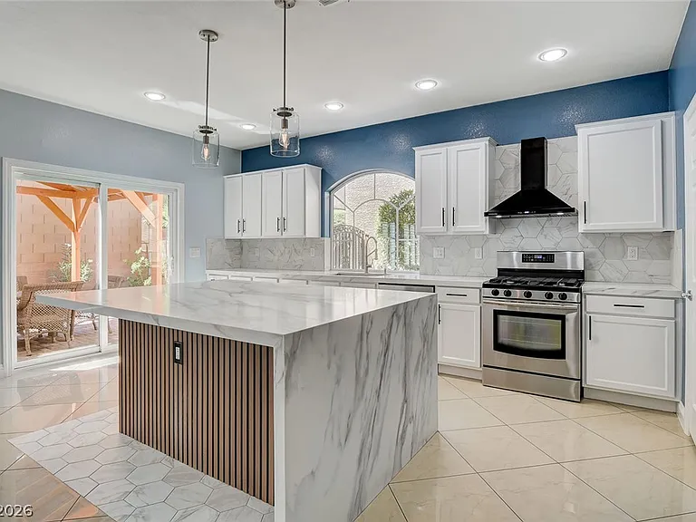 9975 Mills Reef Ct — Photo 5