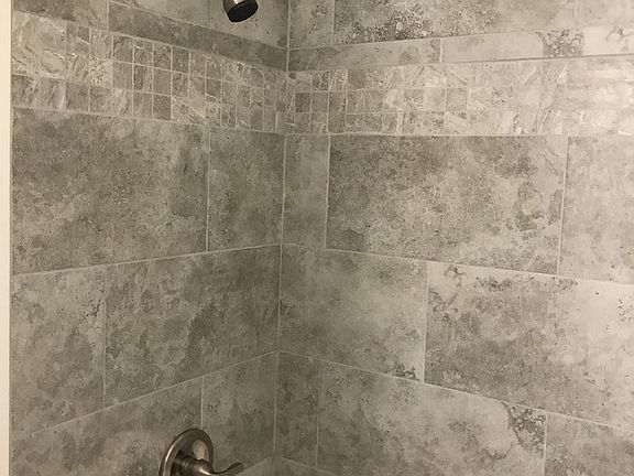 5th image of 2325 I St APT 04