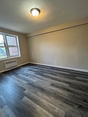 5th image of 50 Kenilworth Pl APT 2H