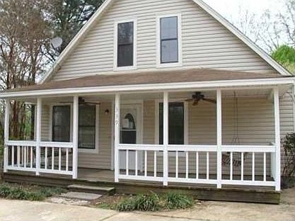 1st image of 339 Twin Lakes Cir