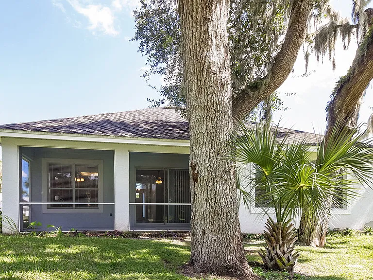 1645 The Oaks Blvd — Photo 15